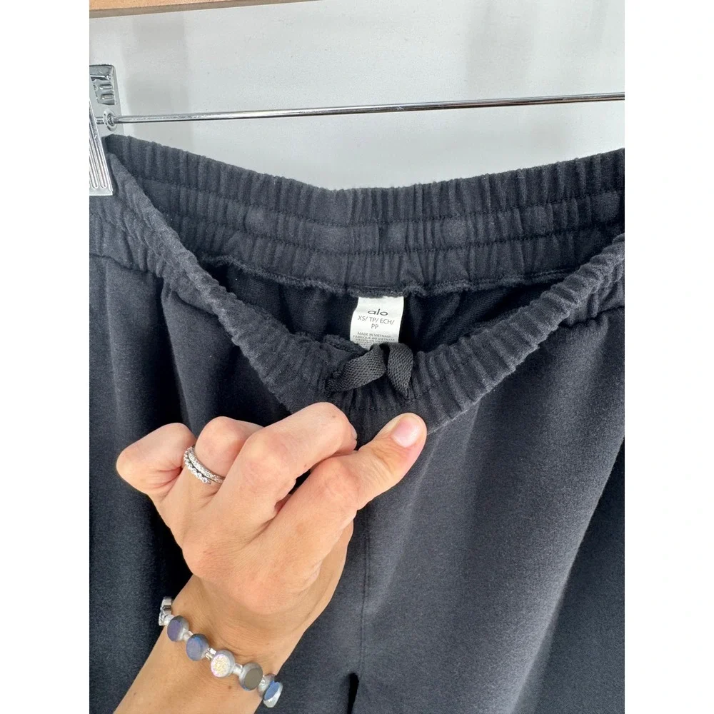ALO Yoga Cargo Utility Pants Womens XS Black High Waist Soft Washed Pocket
